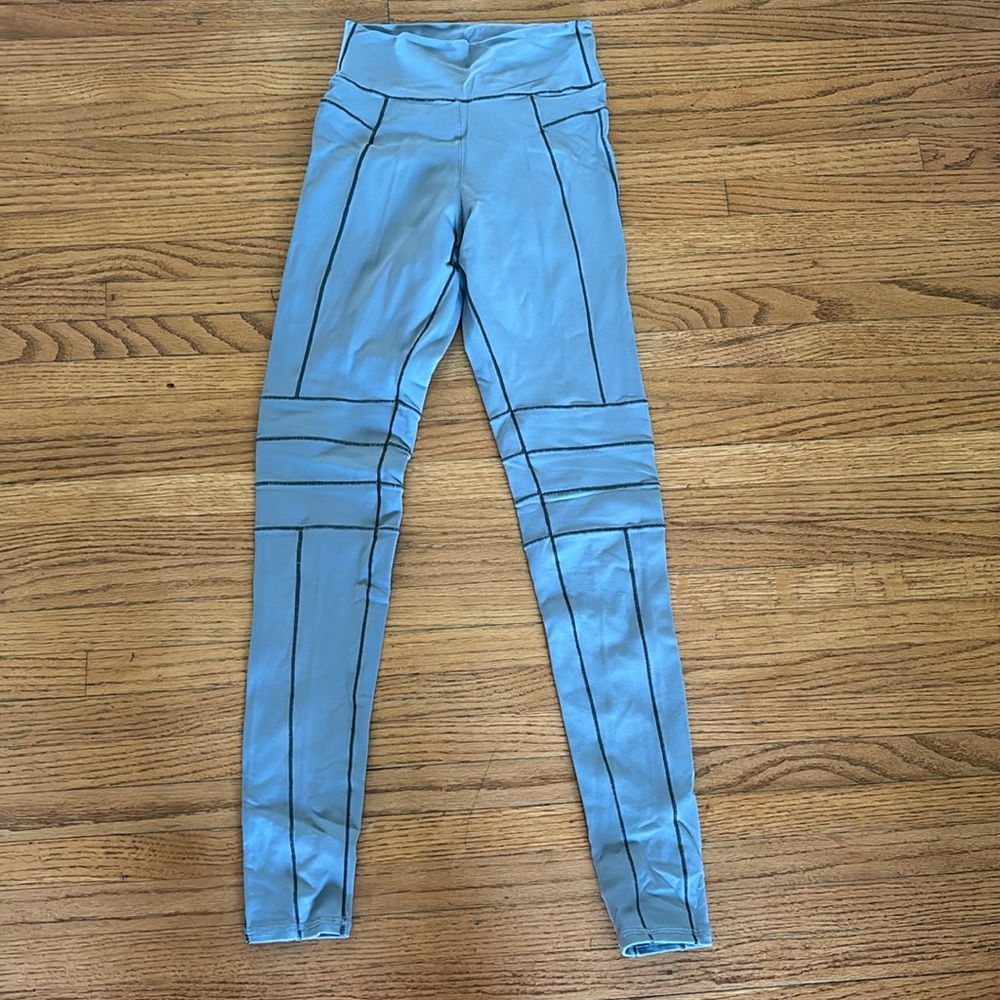 Alo Yoga Stripped Leggings